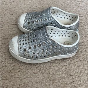 Native shoes in silver sparkle